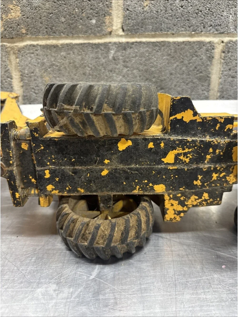 Vintage Ertl Backhoe Loader Ford 750 Diecast Model 30” Metal Construction 1960's